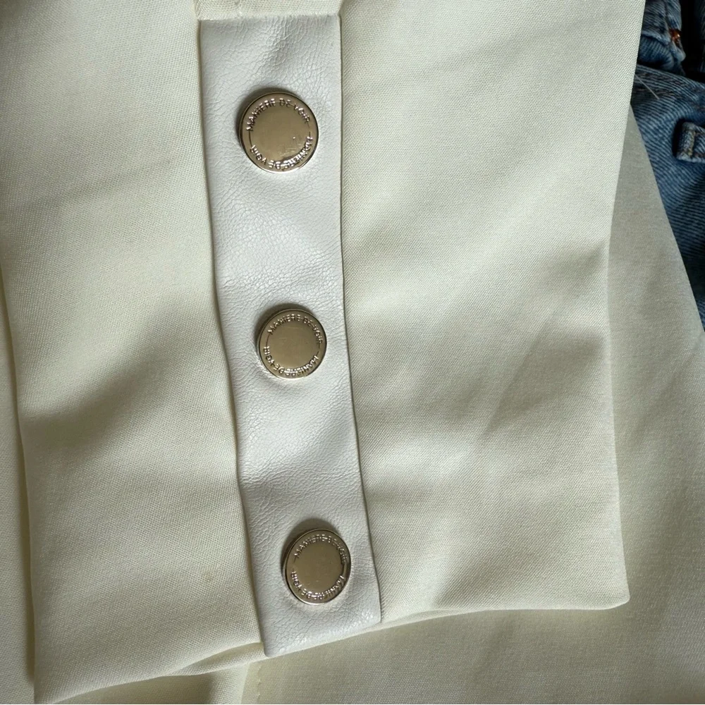 Maniere De Voir Cream Zip-Front Trench Coat